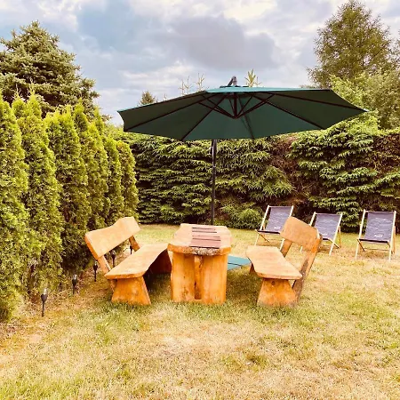 Piekny Z Duzym Ogrodem