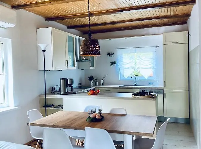 Piękny Z Dużym Ogrodem * Kopalino