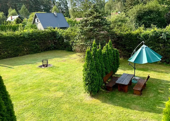 Dom wakacyjny Piękny Z Dużym Ogrodem *